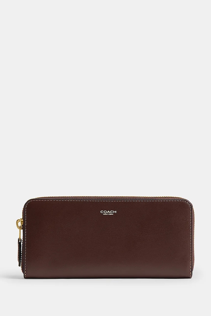 Coach portfel damski skórzany Accordion Zip brązowy CCY19