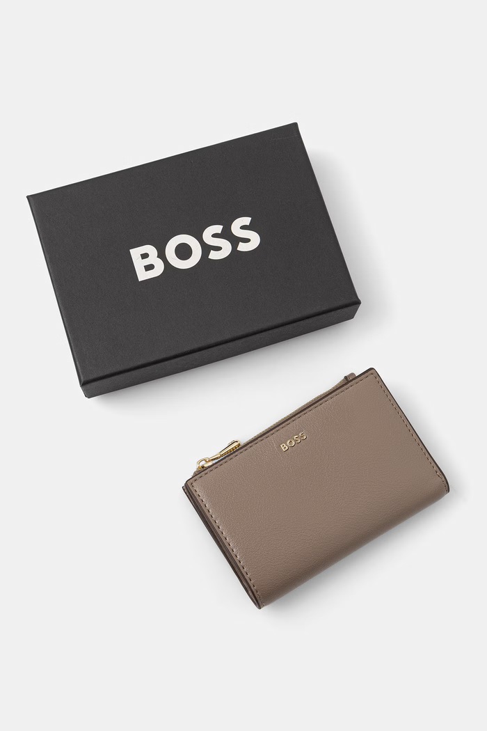 BOSS portfel damski z imitacji skóry Sandy New SM Wallet beżowy 50567620