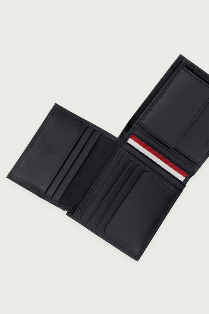 Akcesoria Tommy Hilfiger Portfel męski skórzany AM0AM13341 czarny