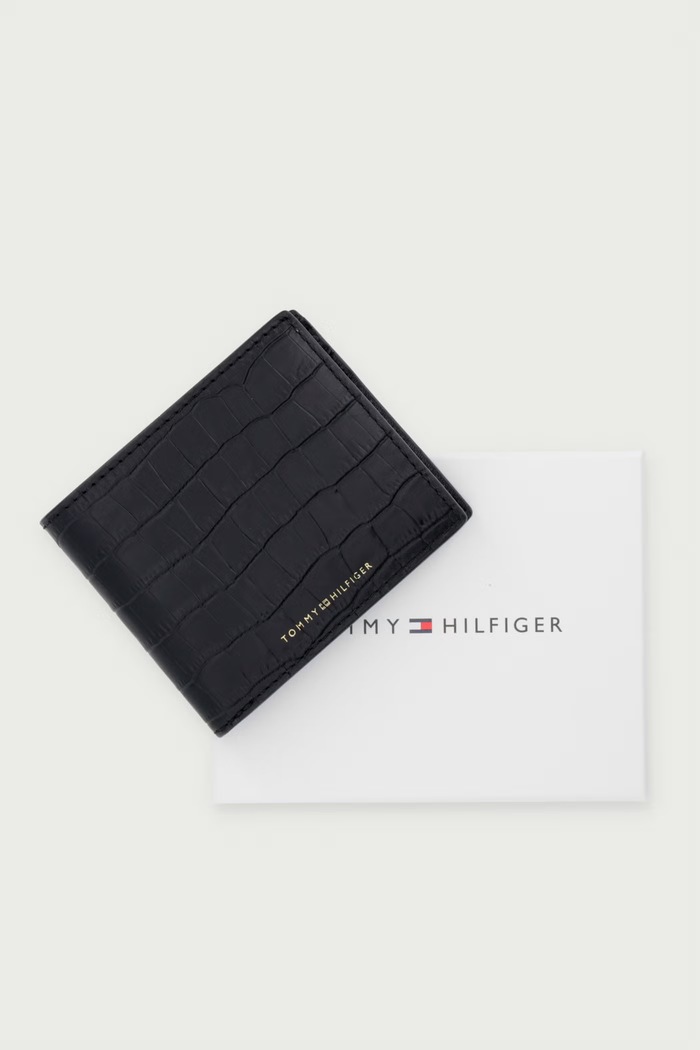 Peňaženka kožená Tommy Hilfiger čierna AM0AM14841