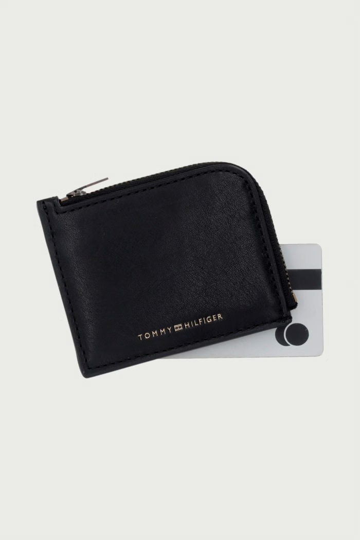 Doplnky Tommy Hilfiger Peňaženka pánska kožená AM0AM14800 čierna