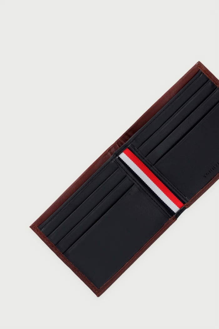Dodaci Tommy Hilfiger Novčanik za muškarce od kože AM0AM14799 smeđa