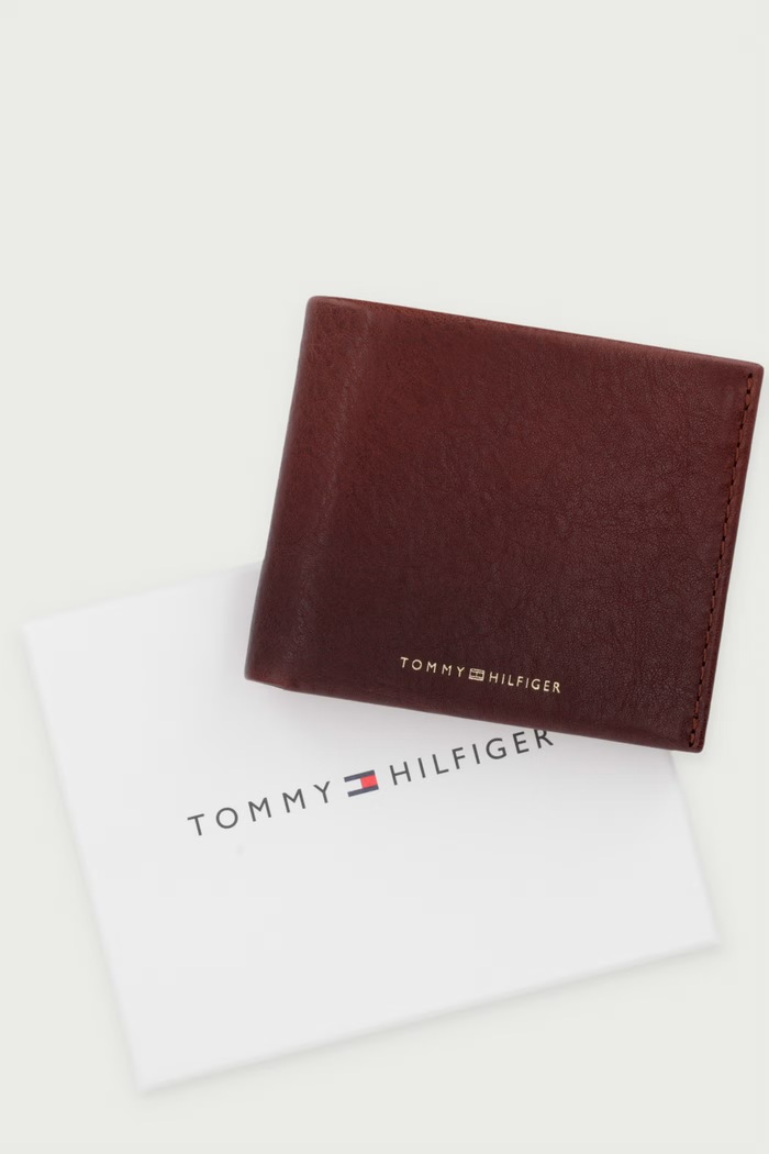 Novčanik za muškarce od kože Tommy Hilfiger smeđa AM0AM14795