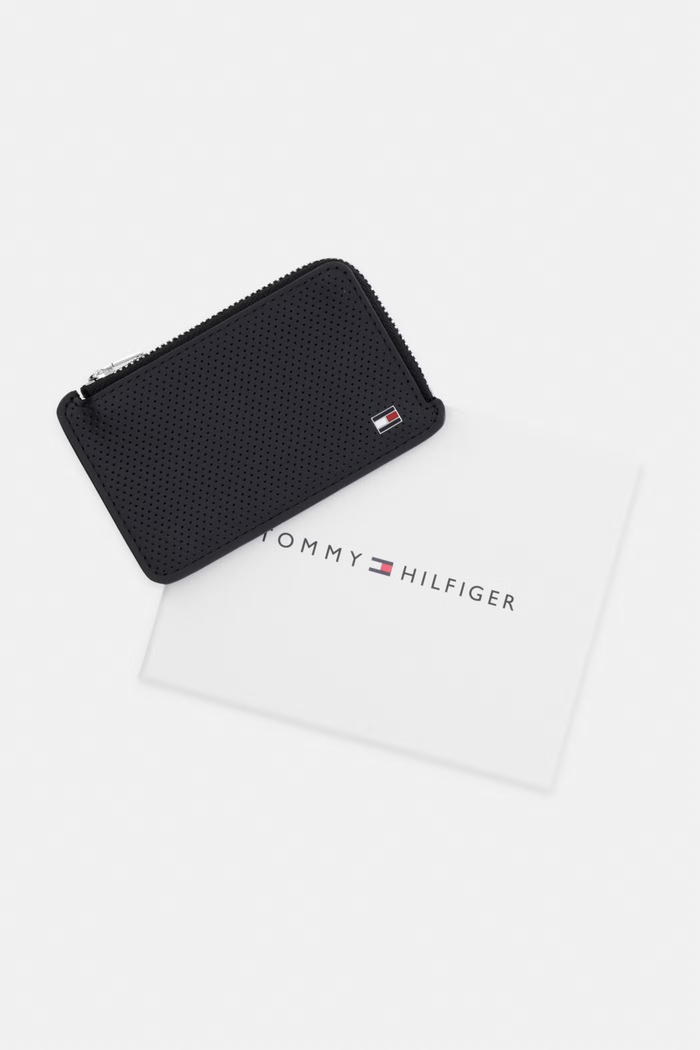 Tommy Hilfiger portfel męski skórzany czarny AM0AM14794