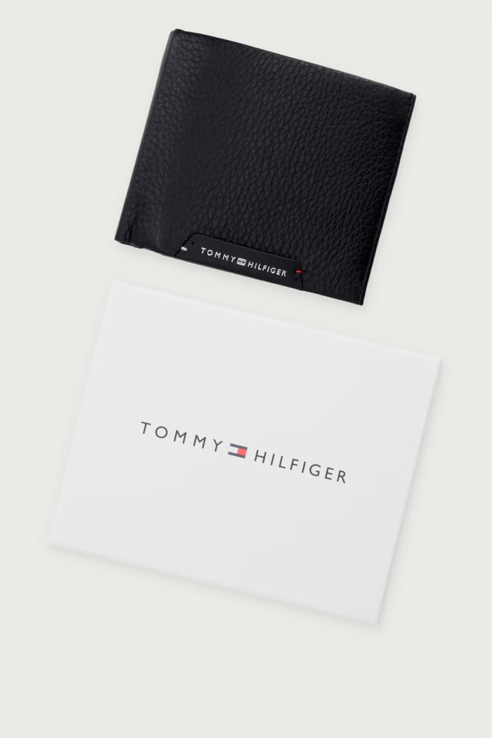 Peňaženka pánska kožená Tommy Hilfiger čierna AM0AM14779
