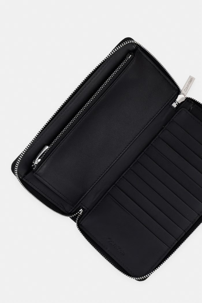 Akcesoria Calvin Klein portfel damski skórzany LV04D1107G czarny