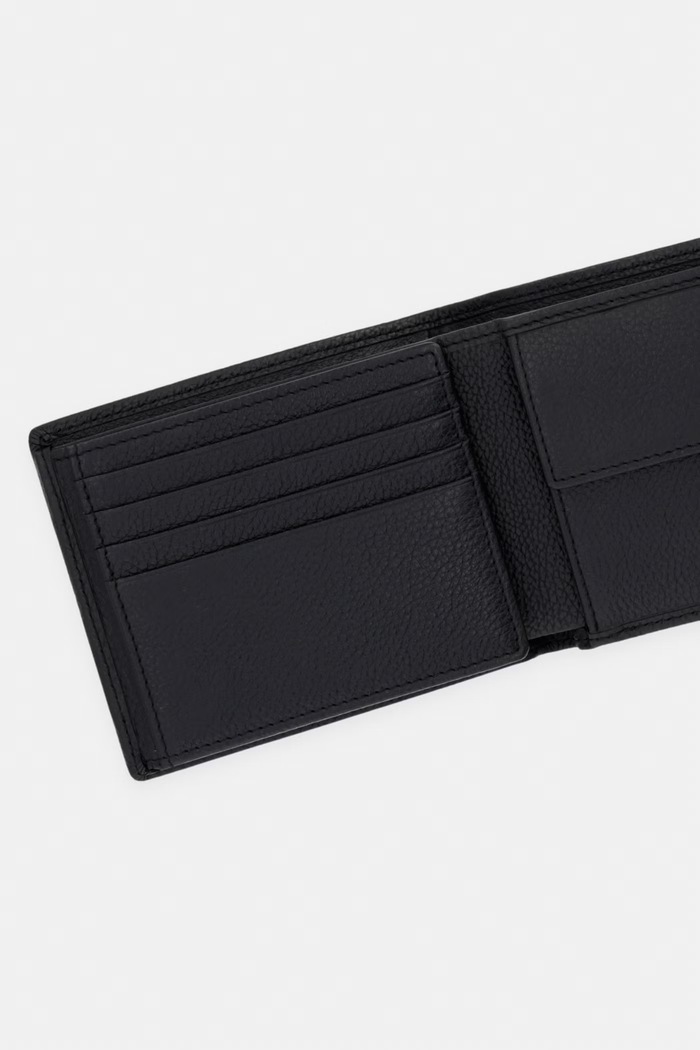 Αξεσουάρ HUGO πορτοφόλι ανδρικό δερμάτινο HUKE_Trifold 50568408 μαύρο