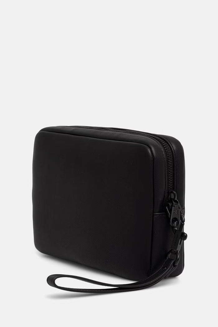 Calvin Klein kosmetyczka męska z imitacji skóry LV04D1257G czarny AW26
