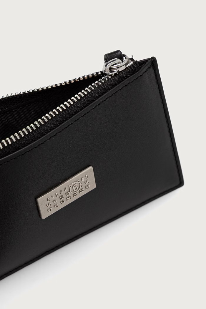 MM6 Maison Margiela portfel skórzany czarny SA6UI0031.P9201