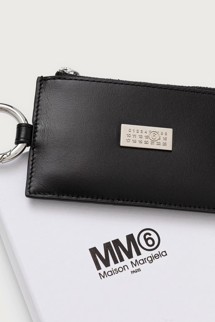 MM6 Maison Margiela portfel skórzany SA6UI0031.P9201 czarny