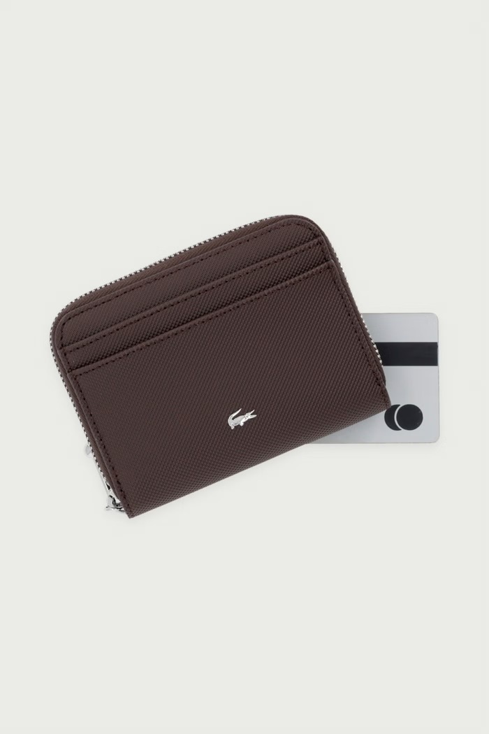 Πορτοφόλι από απομίμηση δέρματος Lacoste NF4764DZ καφέ