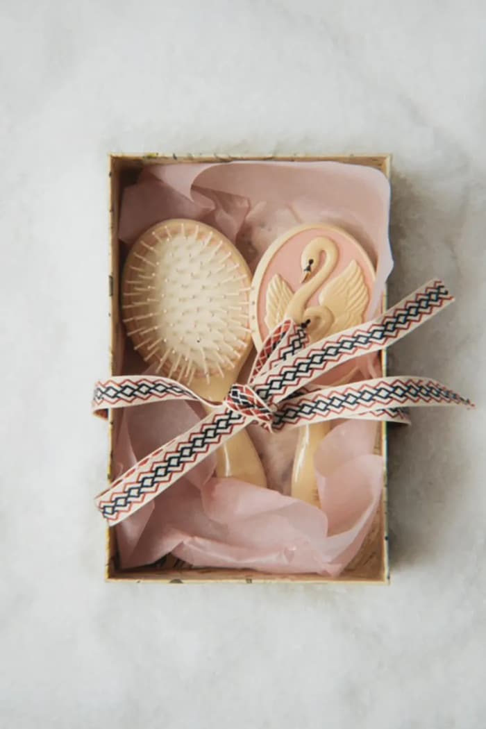 Zestaw do pielęgnacji dziecięcy SWAN BEAUTY SET Konges Sløjd KS106613.9BY2 różowy