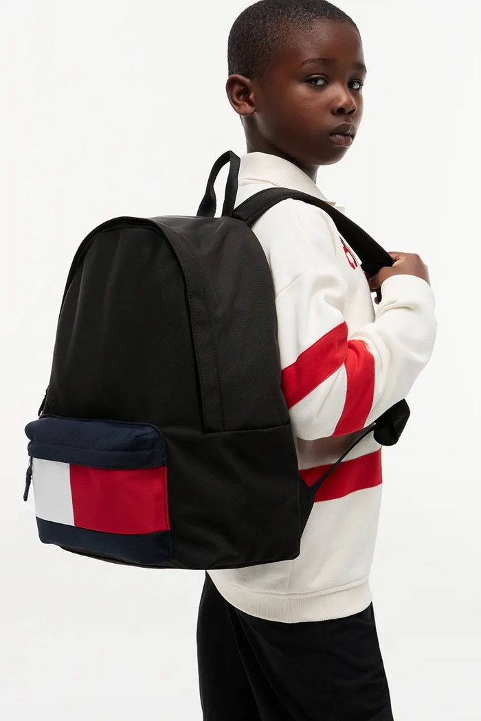 Tommy Hilfiger Plecak szkolny dziecięcy czarny KA0KA00115.9BY2