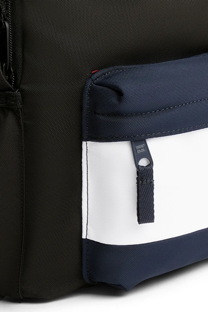 Plecak szkolny dziecięcy Tommy Hilfiger KA0KA00115.9BY2 czarny
