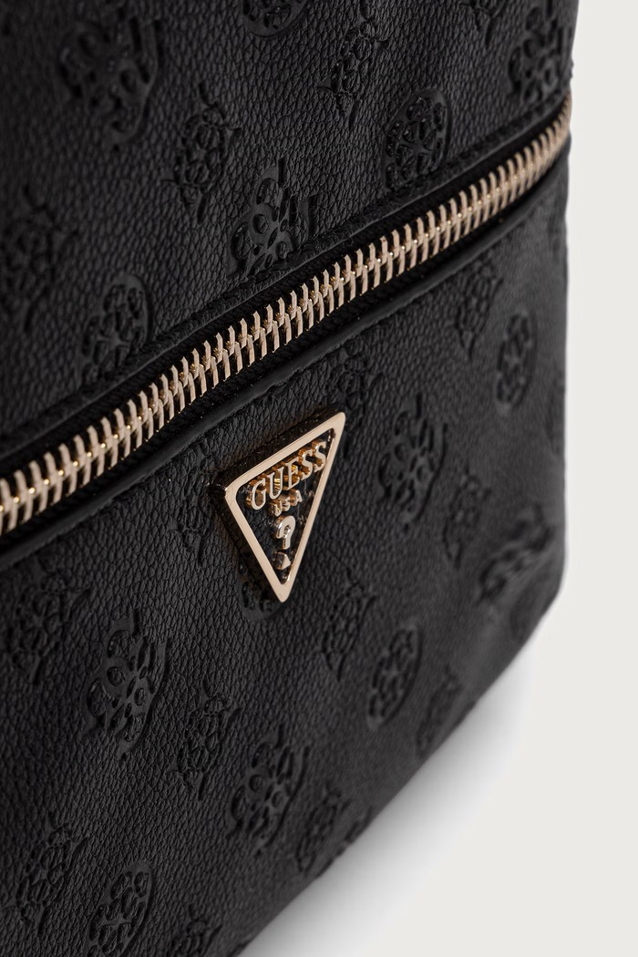 Guess plecak damski z imitacji skóry MANHATTAN II czarny HWPD71.18330