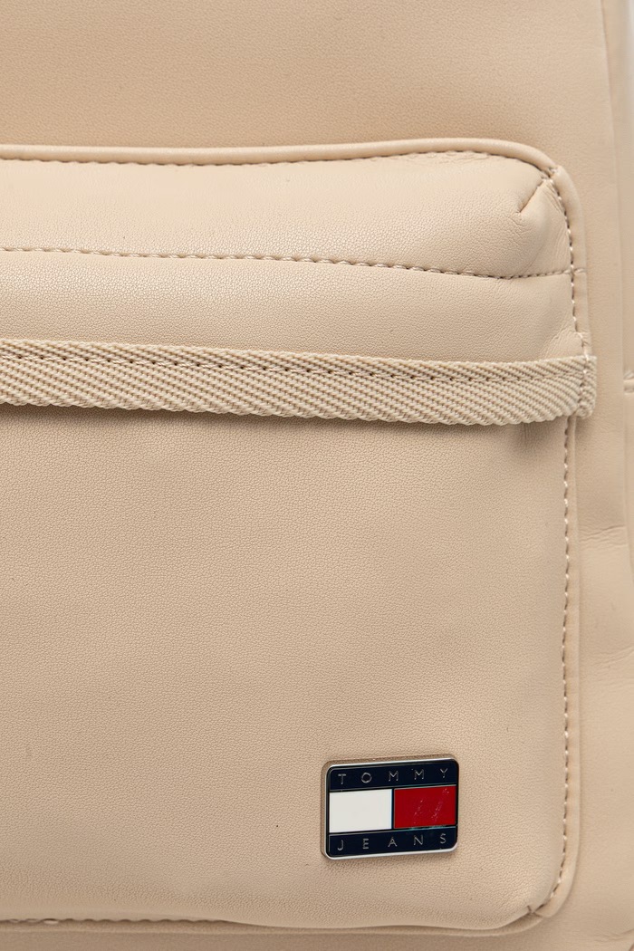 Tommy Jeans nahrbtnik ženski iz umetnega usnja AW0AW19043 bež