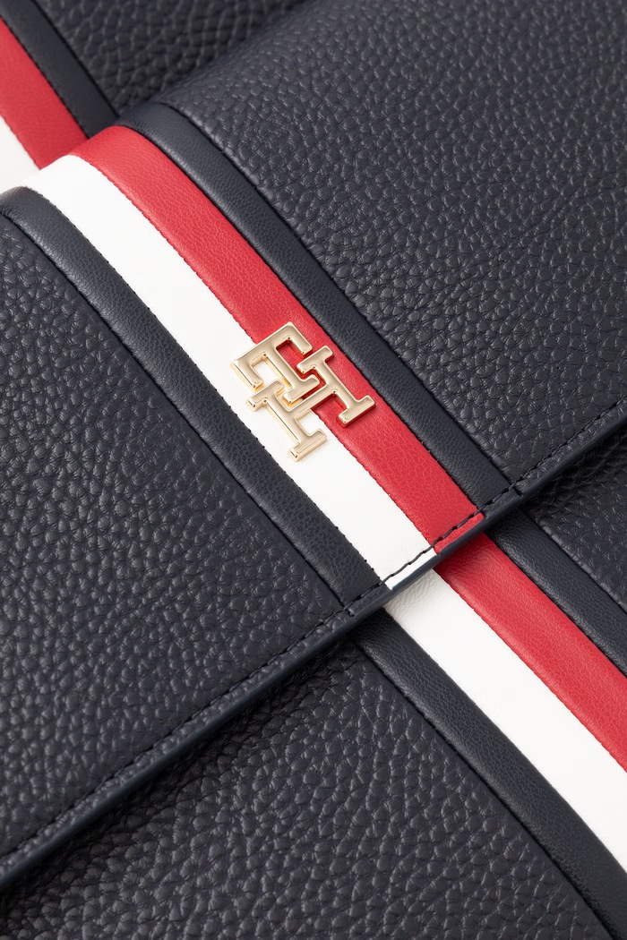 Batoh dámský z imitace kůže Tommy Hilfiger AW0AW19335 námořnická modř