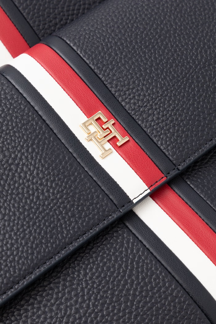 Batoh dámský z imitace kůže Tommy Hilfiger AW0AW19335 námořnická modř