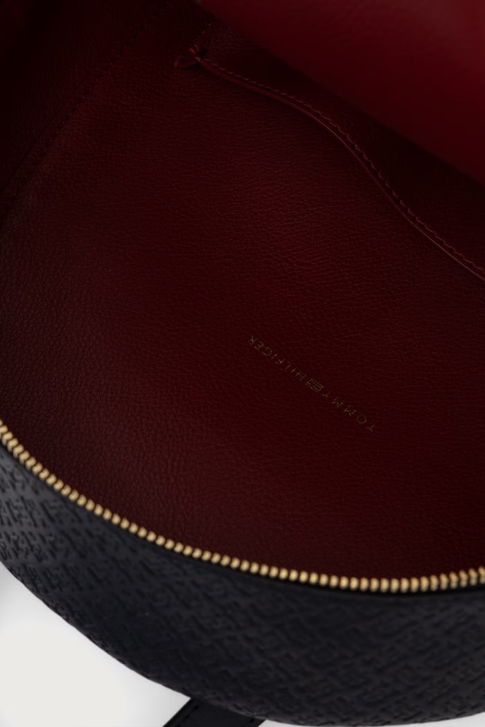 Tommy Hilfiger nahrbtnik ženski iz umetnega usnja AW0AW19284 mornarsko modra