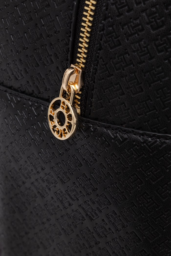 Tommy Hilfiger nahrbtnik ženski iz umetnega usnja črna AW0AW19284
