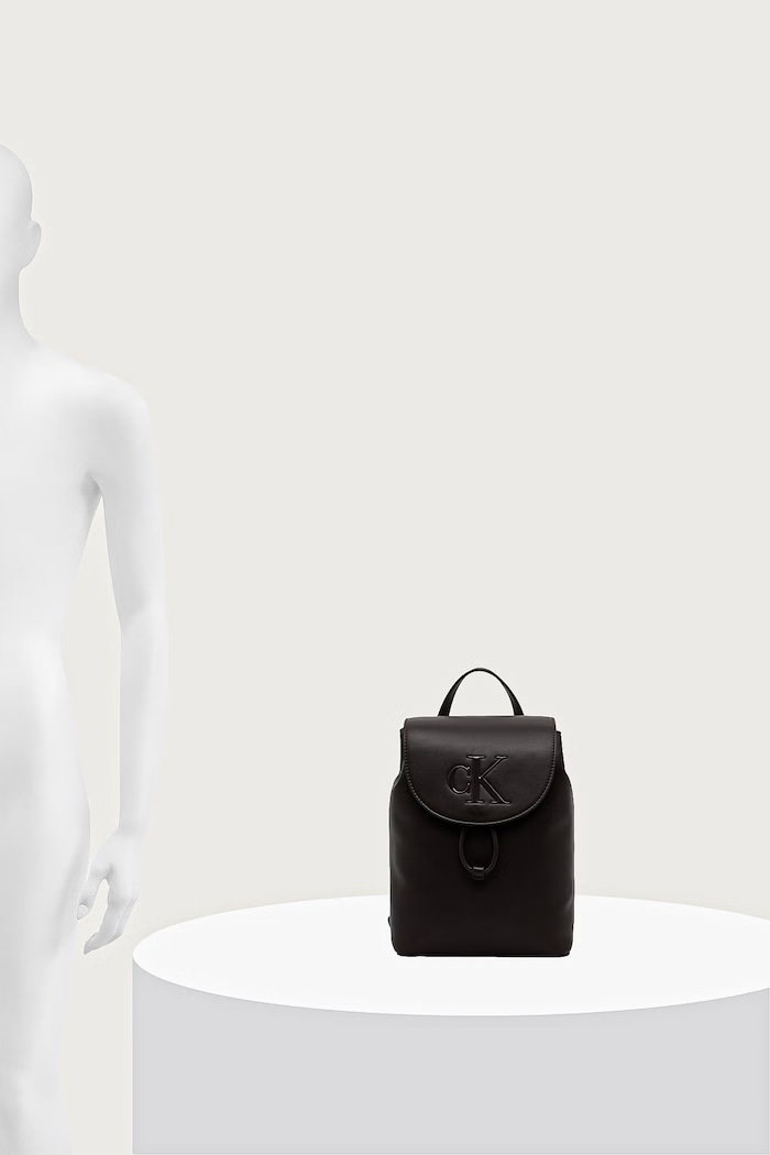 Calvin Klein batoh dámský z imitace kůže LV04F3893G