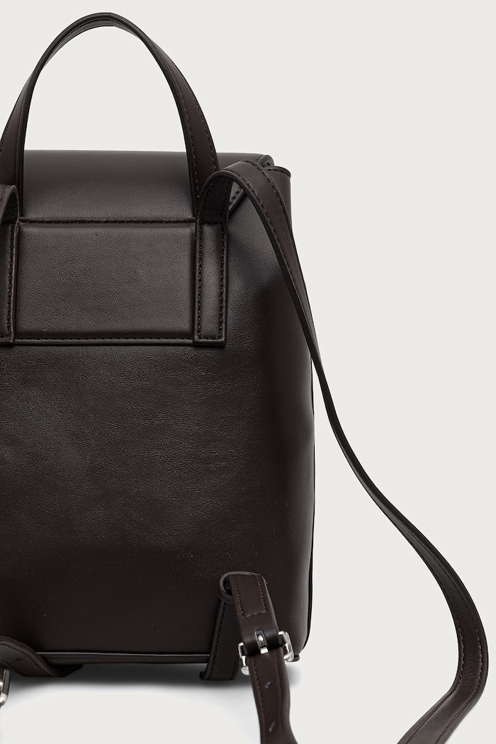 Doplňky Calvin Klein batoh dámský z imitace kůže LV04F3893G hnědá