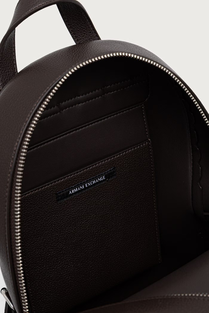 Ruksak dámsky z imitácie kože Armani Exchange hnedá XW003148.AF26569