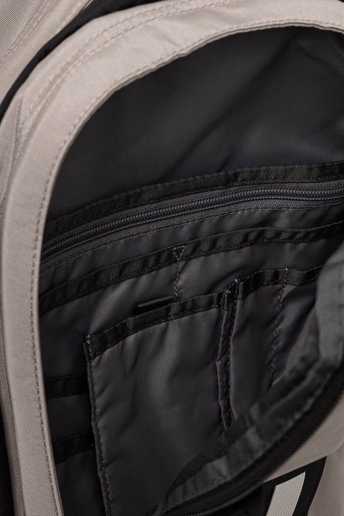 Ruksak dámsky Hot Shot 30L The North Face béžová NF0A3KYJY241