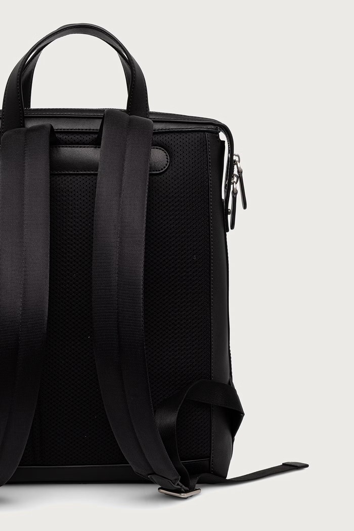 Akcesoria Michael Kors Plecak męski skórzany NICHOLAS 33F6TNIB6L czarny
