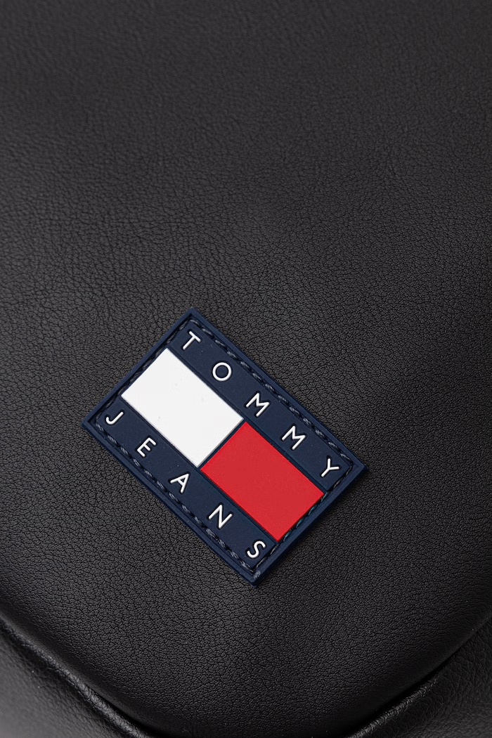 Tommy Jeans plecak męski z imitacji skóry czarny AM0AM14620