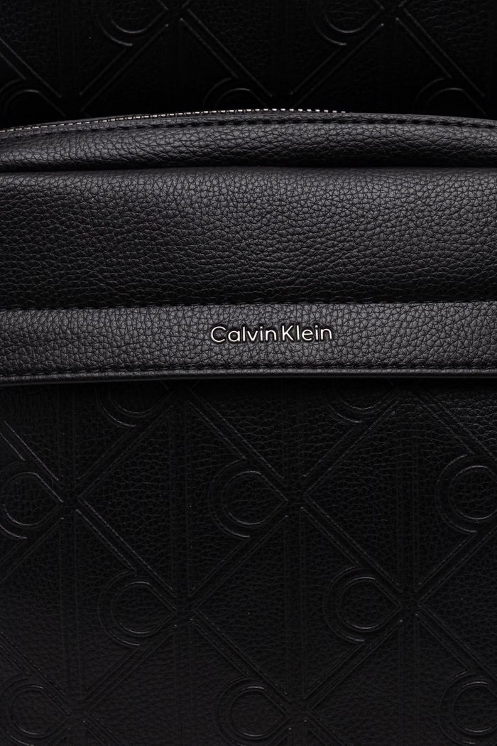 Calvin Klein plecak męski z imitacji skóry czarny LV04D3560G