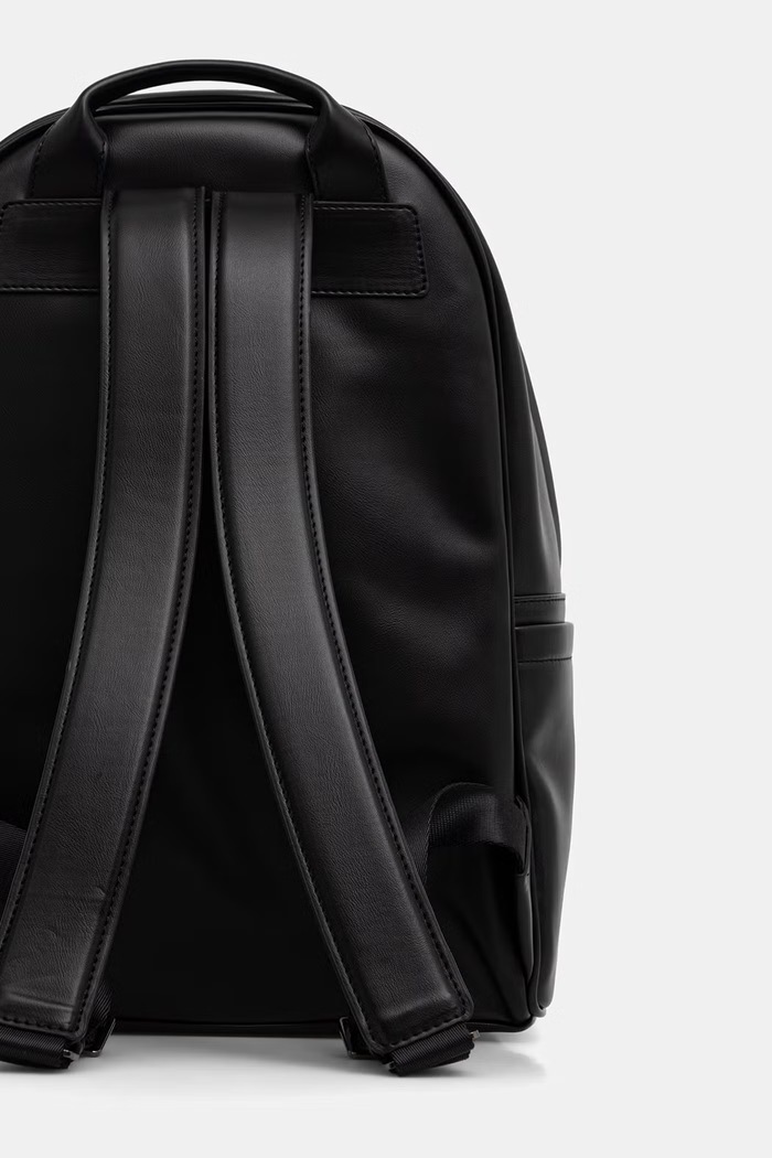 Doplňky Karl Lagerfeld batoh pánský z imitace kůže 563115.805925 černá