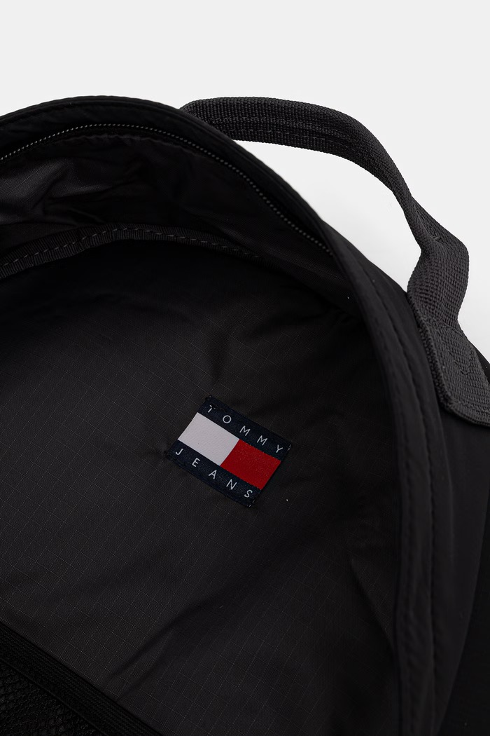 Tommy Jeans σακίδιο ανδρικό μαύρο AM0AM14341