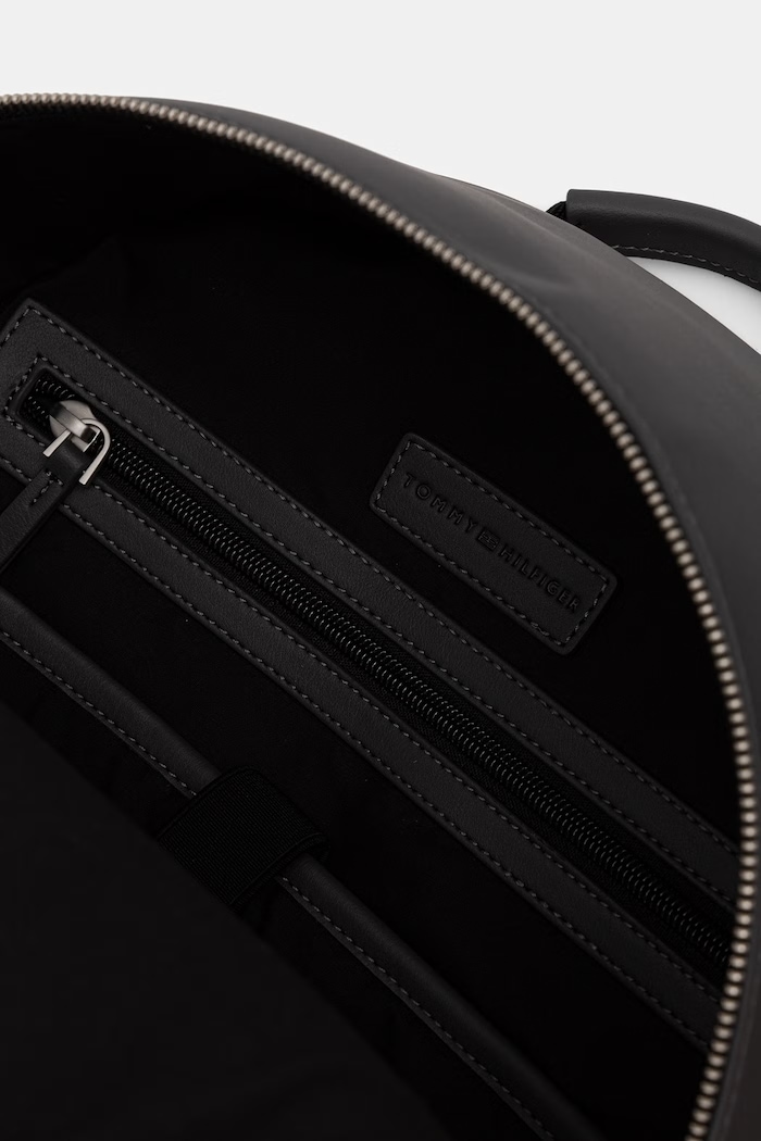 Tommy Hilfiger férfi műbőr hátizsák AM0AM14427 szürke