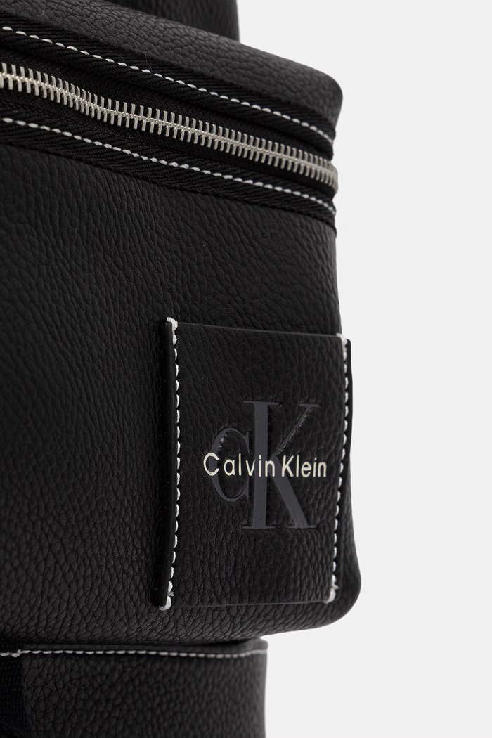Calvin Klein раница мъжка от имитация на кожа черен LV04D3425G
