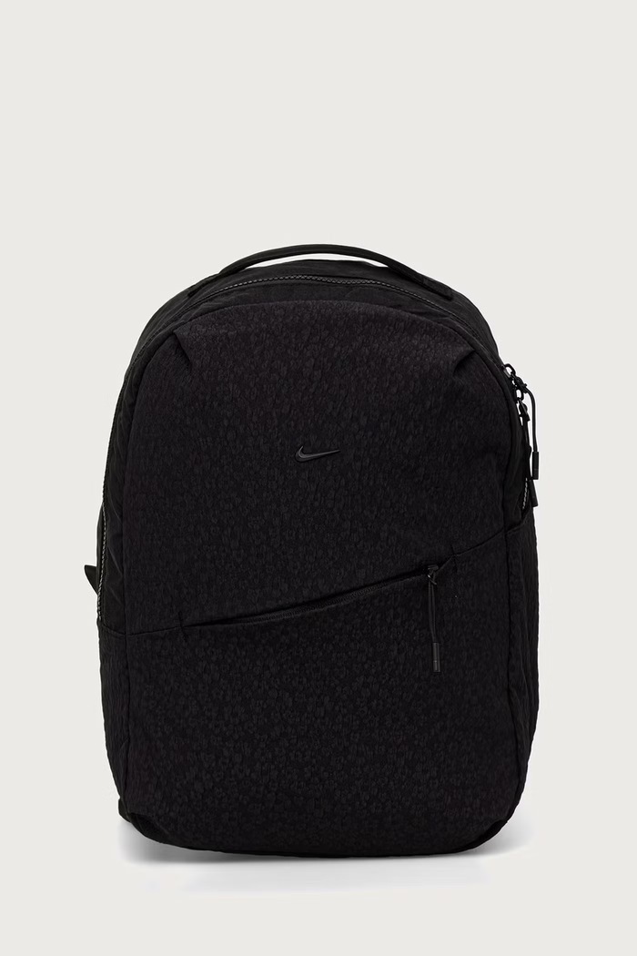 Nike Sportswear Plecak miejski Aura 24L czarny IR0834.010