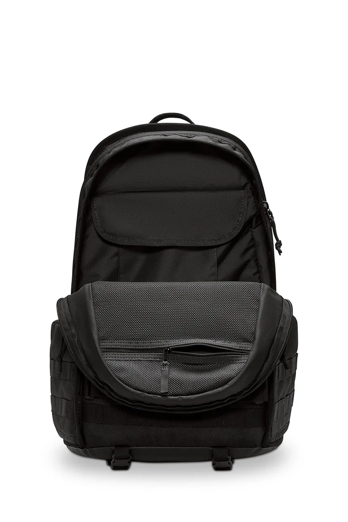 Akcesoria Nike Sportswear Plecak RPM FD7544.010 czarny