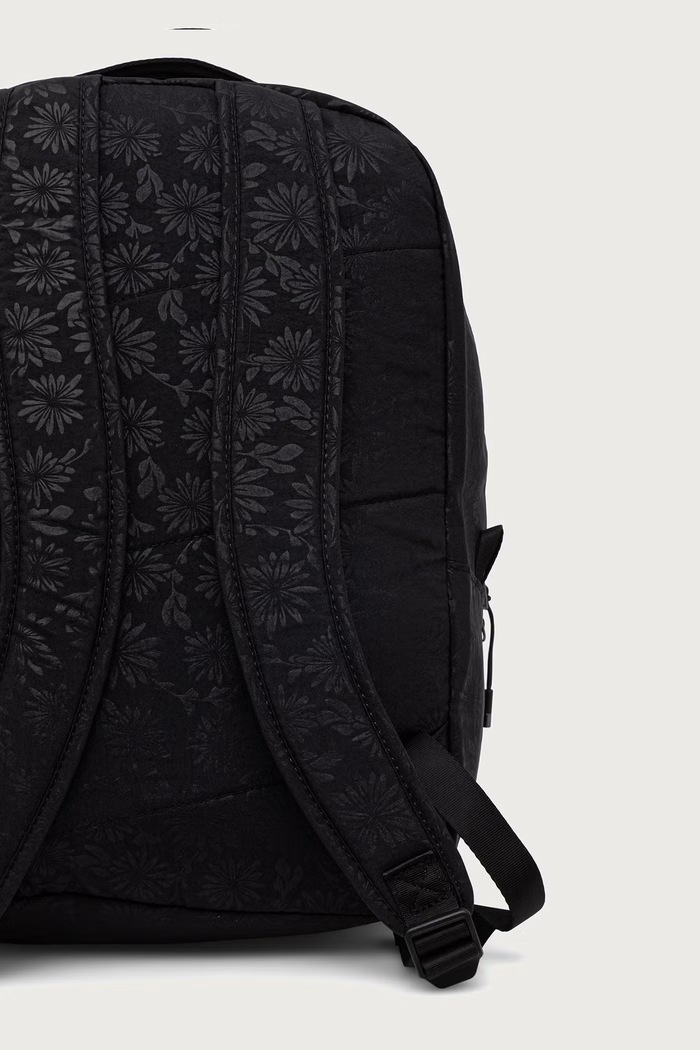 Dodatki Nike Sportswear Nahrbtnik Aura 24L IQ1267.010 črna