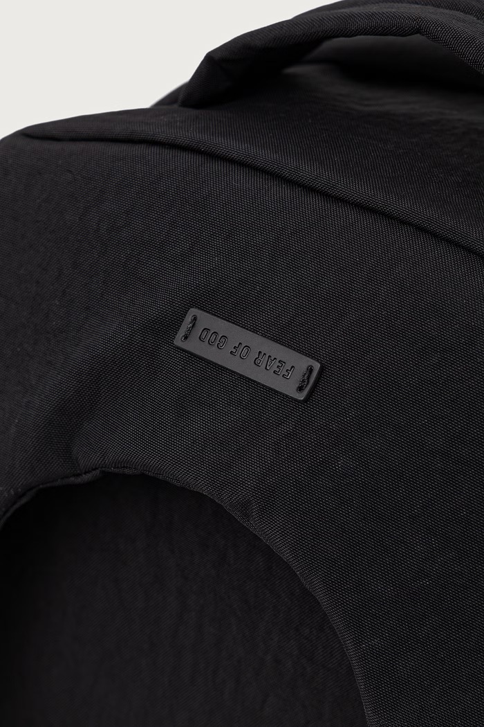 X Fear of God ruksak Eastpak EK0A5BPEJ0E1 crna