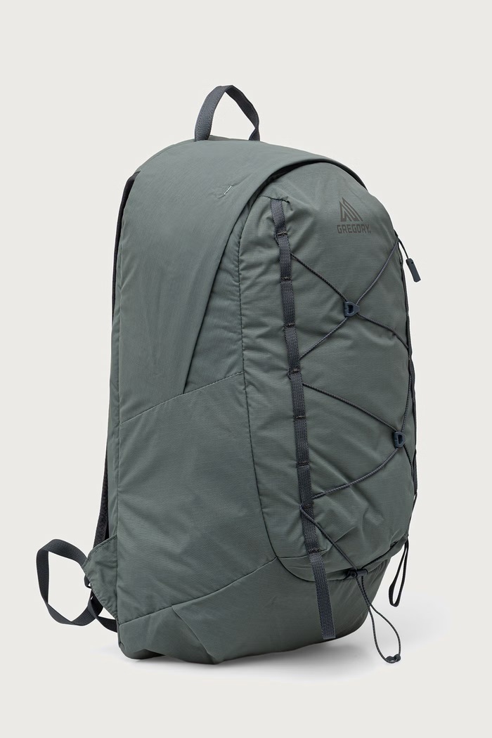 Gregory Plecak trekkingowy AEROLITE BACKPACK 22L AEROLITE.BACKPACK.22L zielony AW26