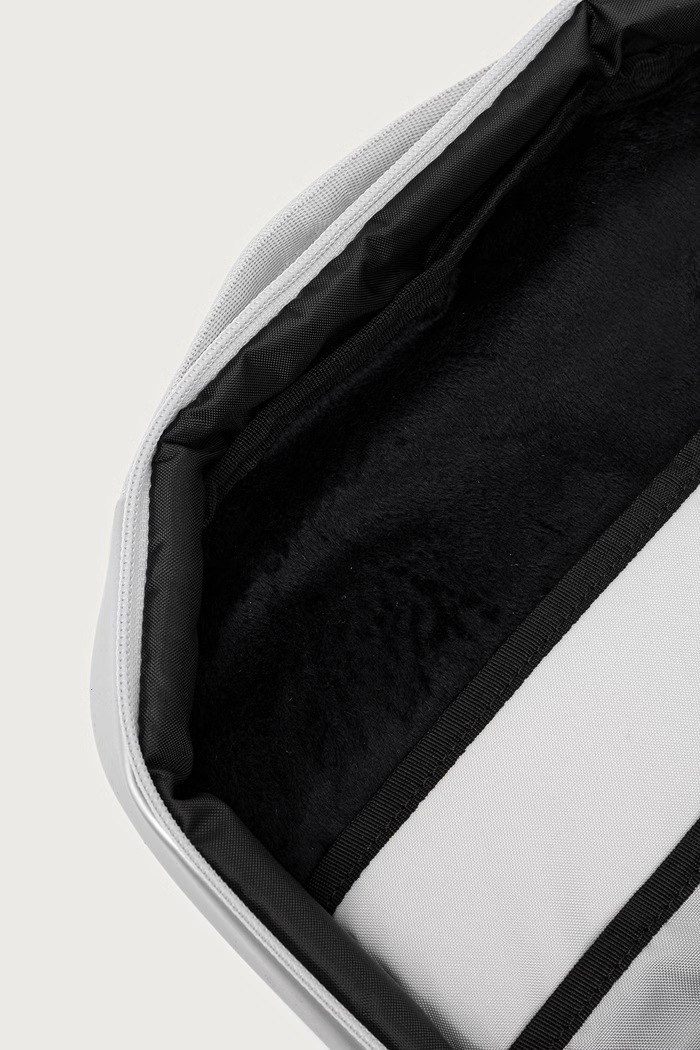 Eastpak plecak EK0A5BE9C0G1 srebrny