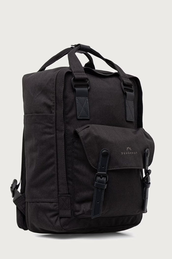 Doughnut Plecak Macaroon Meditative 16L D010MED.000212.F czarny AW26