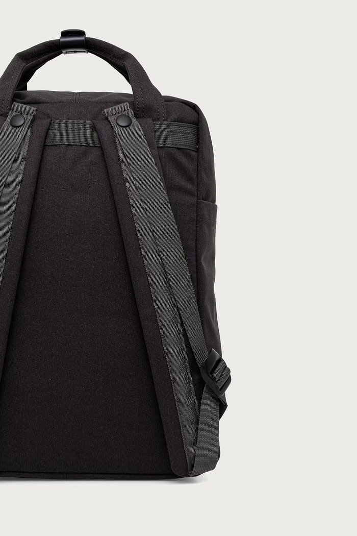 Akcesoria Doughnut Plecak Macaroon Meditative 16L D010MED.000212.F czarny