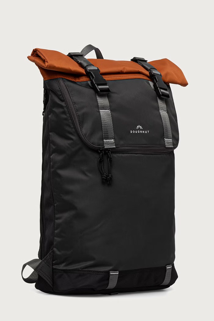 Doughnut Plecak Croissant Unearthed 18L D195.UN.0004.F czarny AW26
