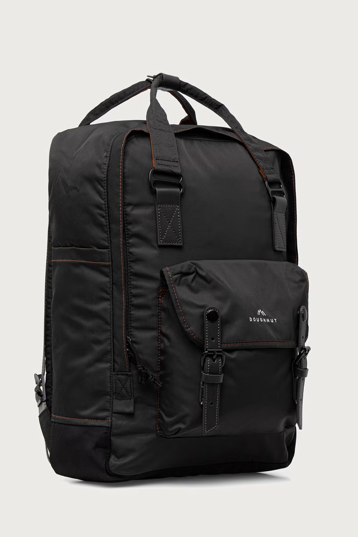 Doughnut Plecak Macaroon Unearthed 20L D011.UN.0004.F zielony AW26