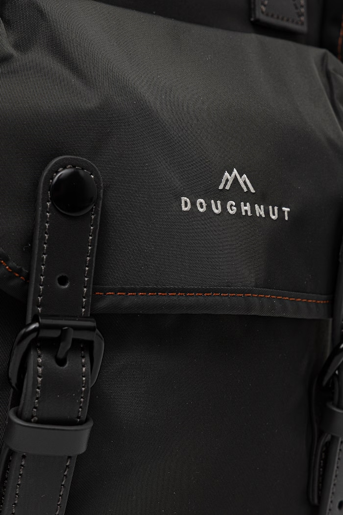 Nahrbtnik Macaroon Unearthed 16L Doughnut D010.UN.0004.F zelena