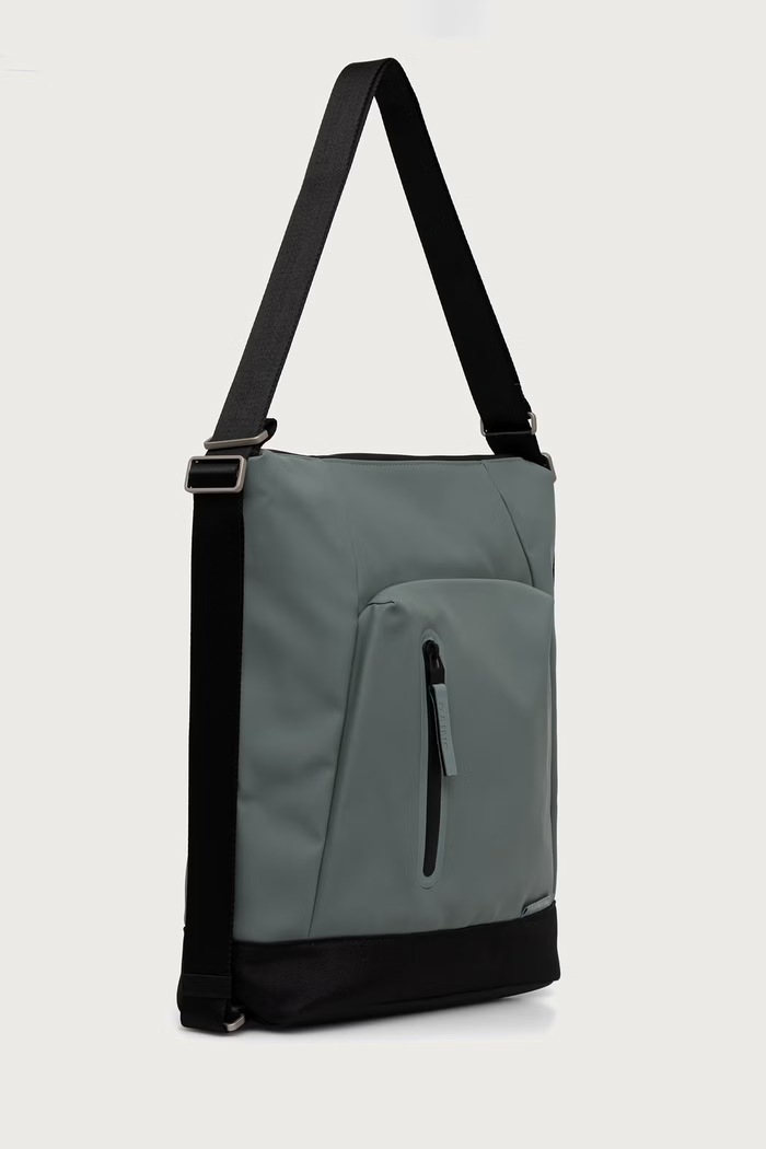 Rains Plecak Otaru Hobo Backpack W3 12340.176 zielony AW26