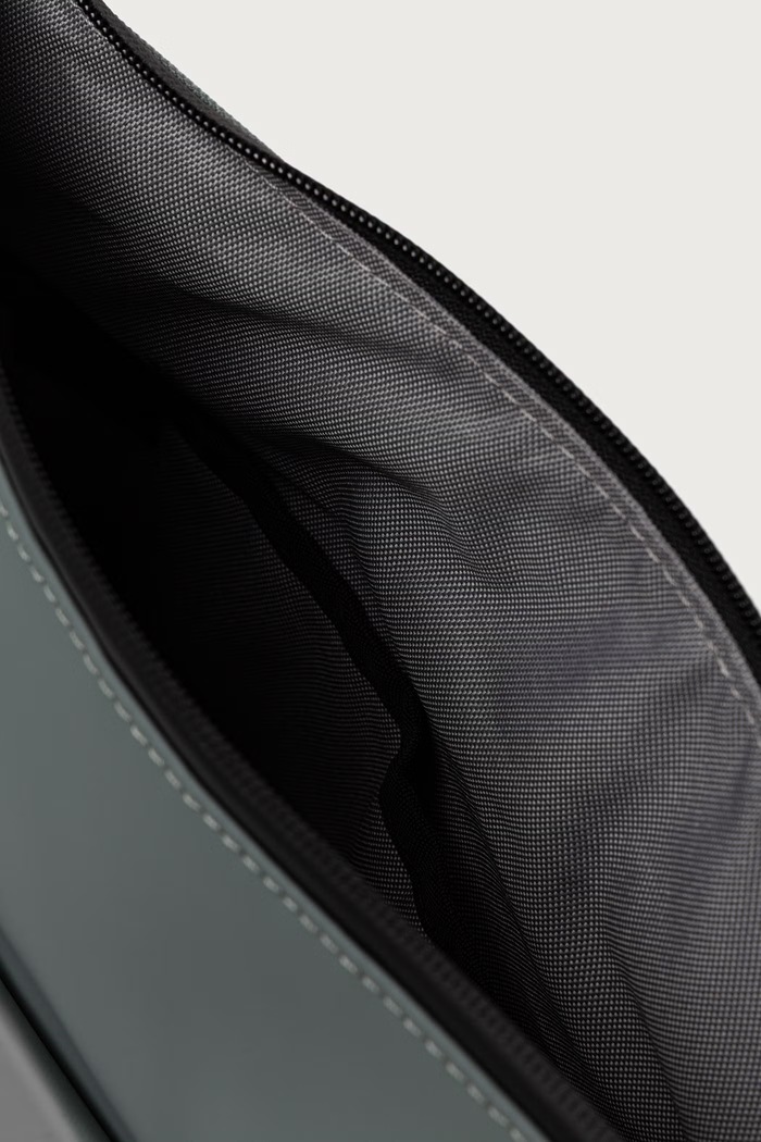 Plecak Otaru Hobo Backpack W3 Rains zielony 12340.176
