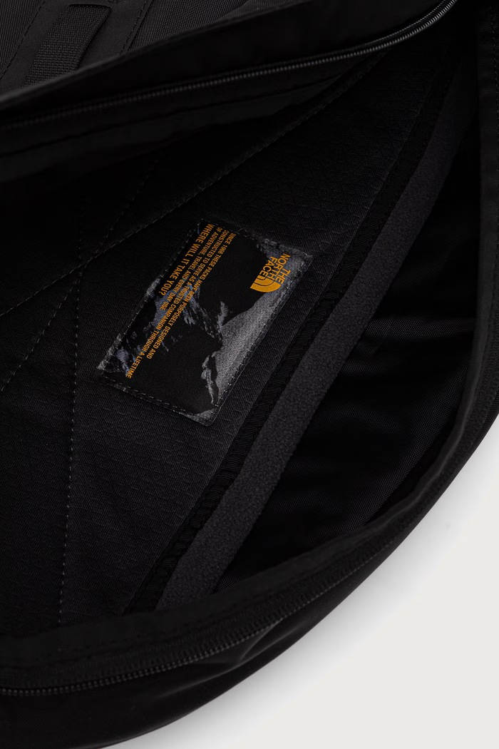 Plecak Hot Shot 15L The North Face czarny NF0A8JCEJK31