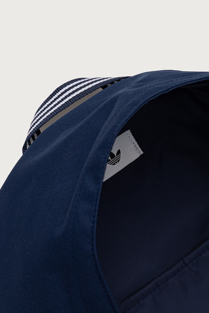 Adicolor Classic adidas Originals mornarsko plava KQ6391